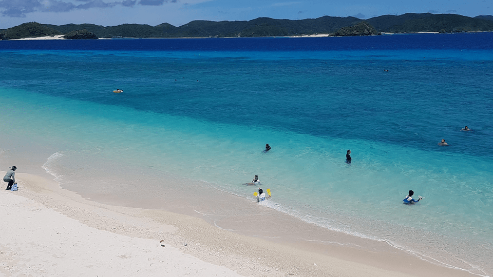 Okinawa by Routine: Beach Days, Supermarket Finds, and Local Snacks Worth Bringing Home